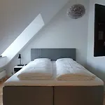 Harbour Penthouse Apartman *