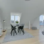 Harbour Penthouse Apartman