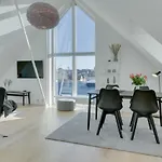 Harbour Penthouse Apartman