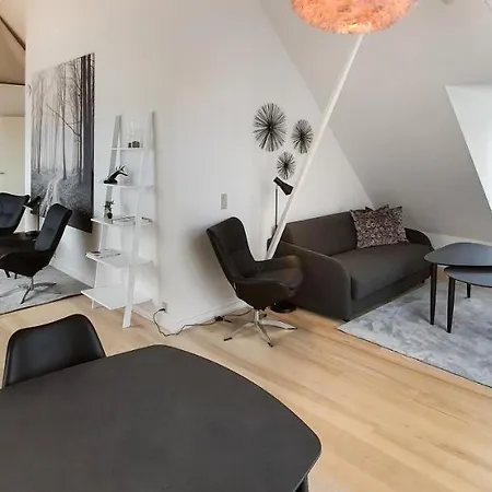 Harbour Penthouse Apartment