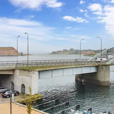 Harbour Penthouse Апартаменты Сённерборг
