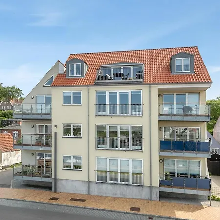 Апартаменты Harbour Penthouse